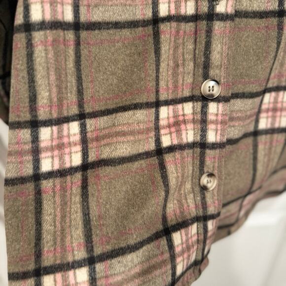 New without tags - In Loom flannel shacket/shirt - Size Large - Picture 3 of 7
